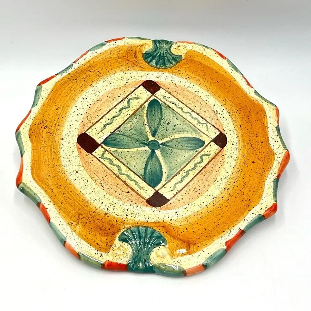 California Pantry Handpainted Speckled‎ Ceramic Scalloped Seashell Trivet